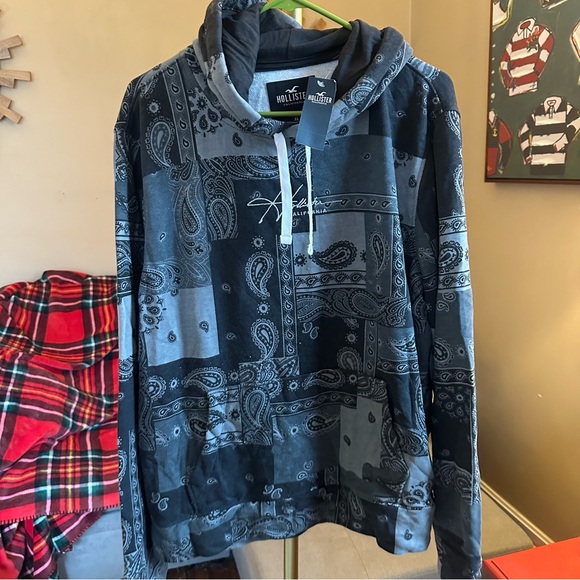 Hollister Other - Hollister Men's Black Paisley Graphic Patchwork Print Hoodie
